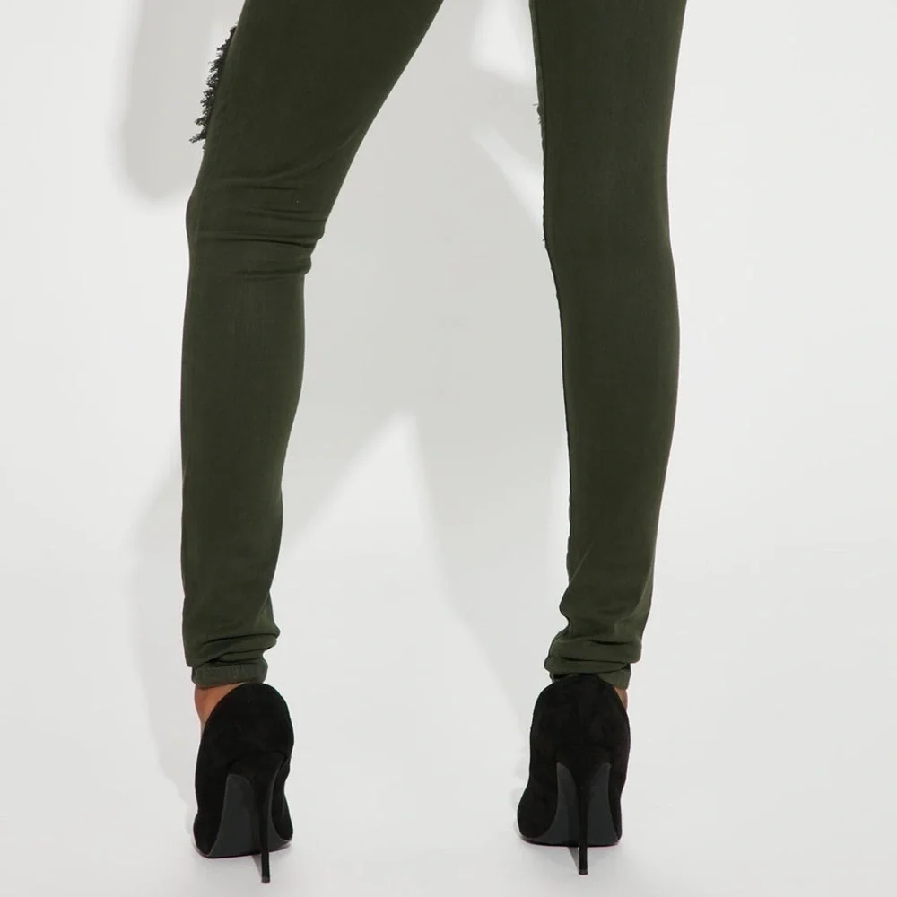 NWT. Fashion Nova Glistening Jeans in Olive Green. 11 - Picture 10 of 11
